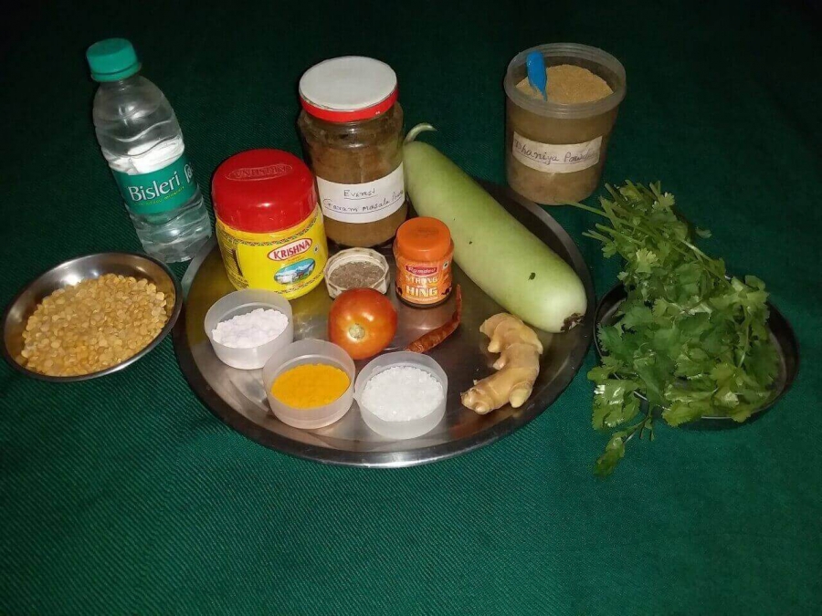 Ingredients used in Recipe with Chana Dal and vegetables.