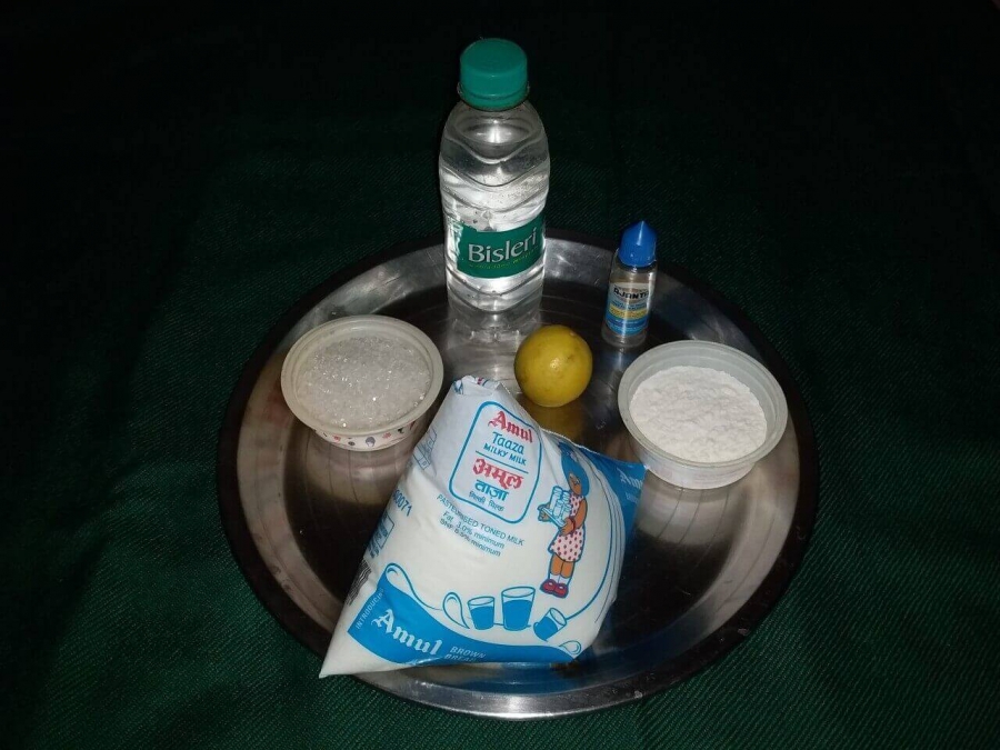 Ingredients used for making Rasgulla in Recipe of Rasgulla.