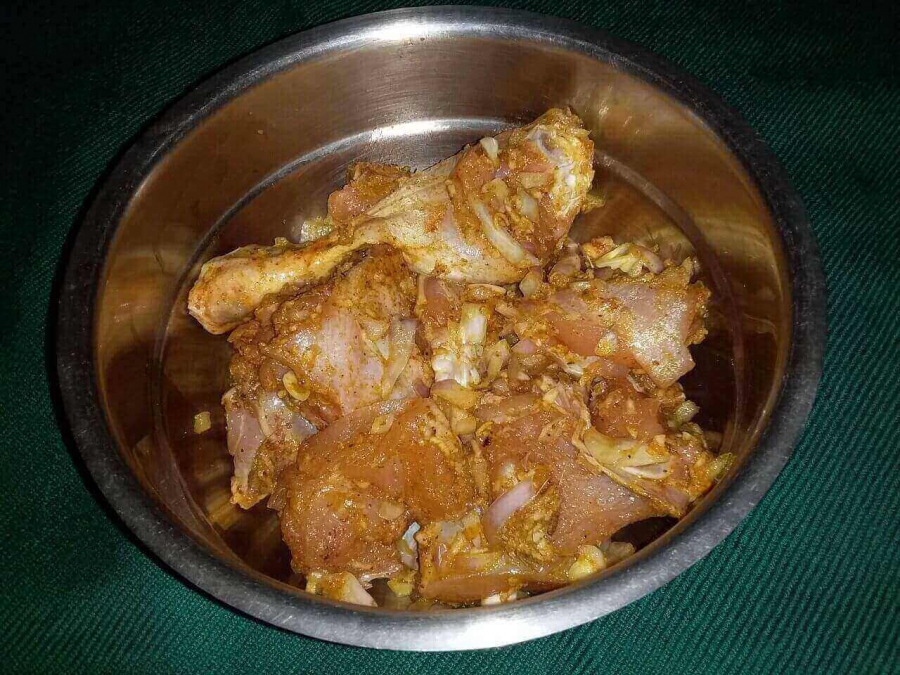 Marination of the Chicken being done as described in Recipe for Chicken Masala