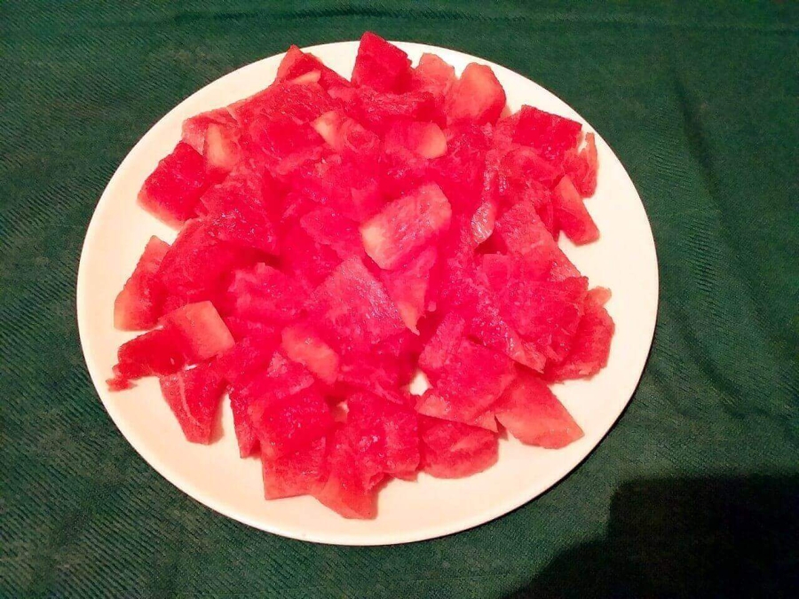Seeedless small cut pieces of Watermelon as described in Recipe of Watermelon Juice preparation.