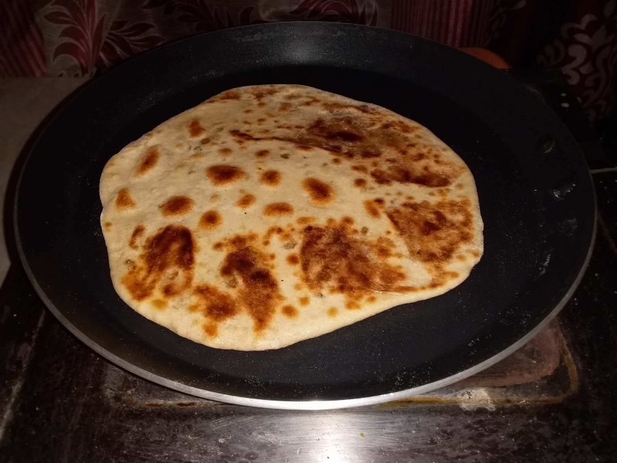 Puran Poli being prepared as described in Recipe for Puran Poli.