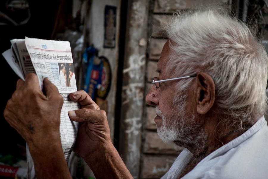 Mentally stimulating activities decrease the risk of developing Alzheimer's disease.