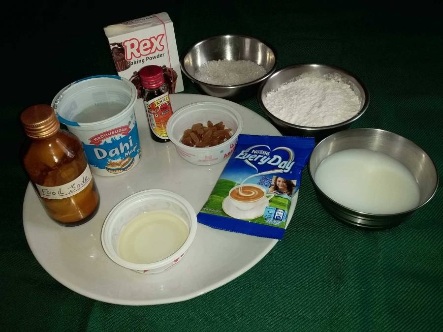 Ingredients for recipe of cake eggless.