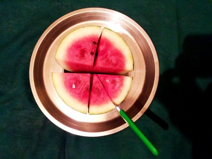 Each piece being again cut longitudinally as described in Watermelon Juice Recipe prepararion.