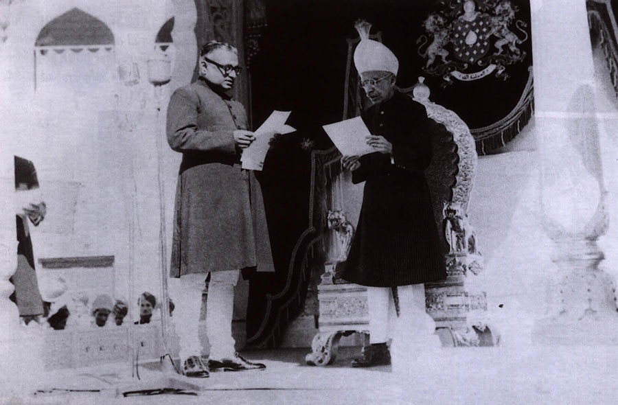 The Nizam being sworn in as Rajapramukh by M. K. Vellodi, 1950.