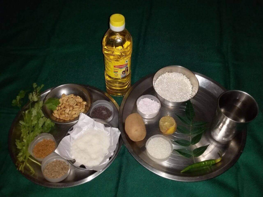 Ingredients for Sabudana Khichdi.