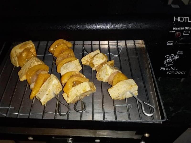 Image showing how to make Paneer Tikka in Tandoor.